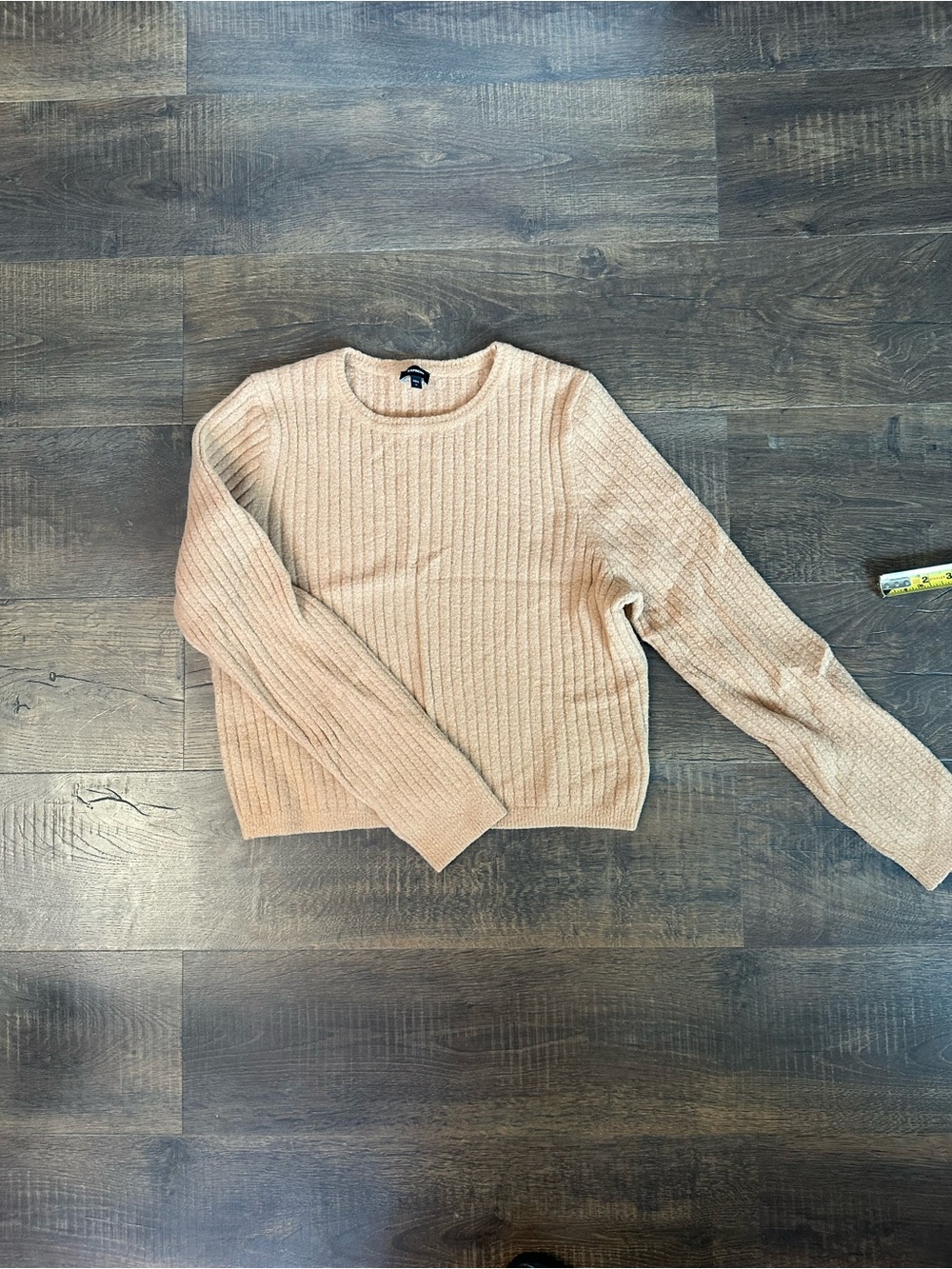 Express Women’s XL Tan Ribbed Knit Crewneck Sweater Soft Cozy Pullover
